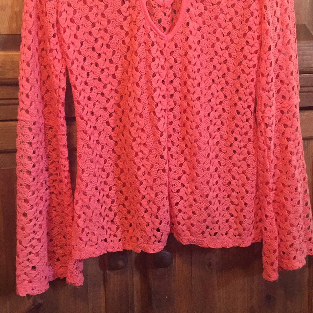 NWT Macy’s No Comment Crocheted Bell Slv Top - Picture 7 of 13